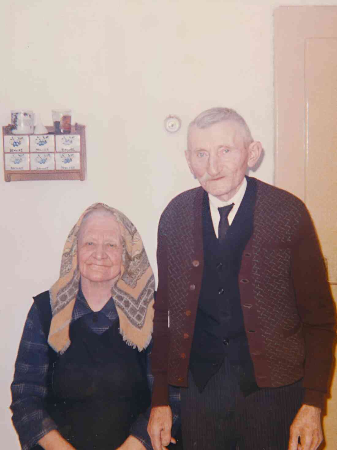 Ehepaar Maria Simon (geb. Portschy, *1888/+1971) und Johann Simon (*1878/+1968) - Unterschützen 7