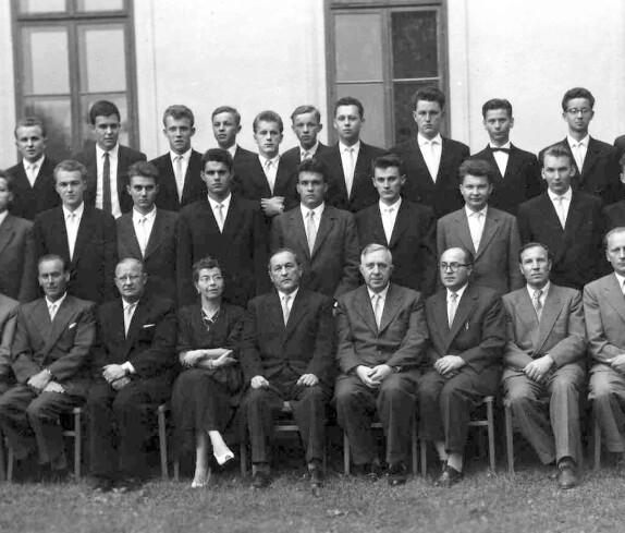 8a Maturaklasse des Gymnasiums in Oberschützen, Direktor Staber