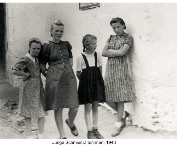 Junge Schmiedraiterinnen 1943