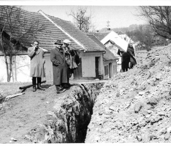 Bau der Wasserleitung